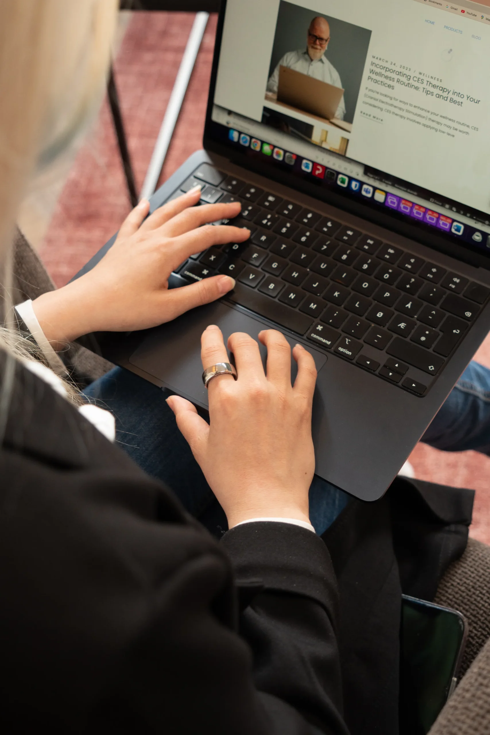 woman wearing inspiring and working on laptop